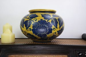 32cm Hand Painted Pottery Gold With Blue Flower And Leaf Design