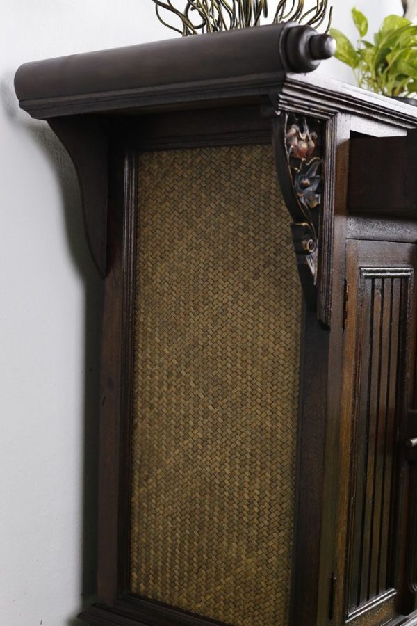130 x 84 cm Rattan Hallway Unit With Carving Coloured