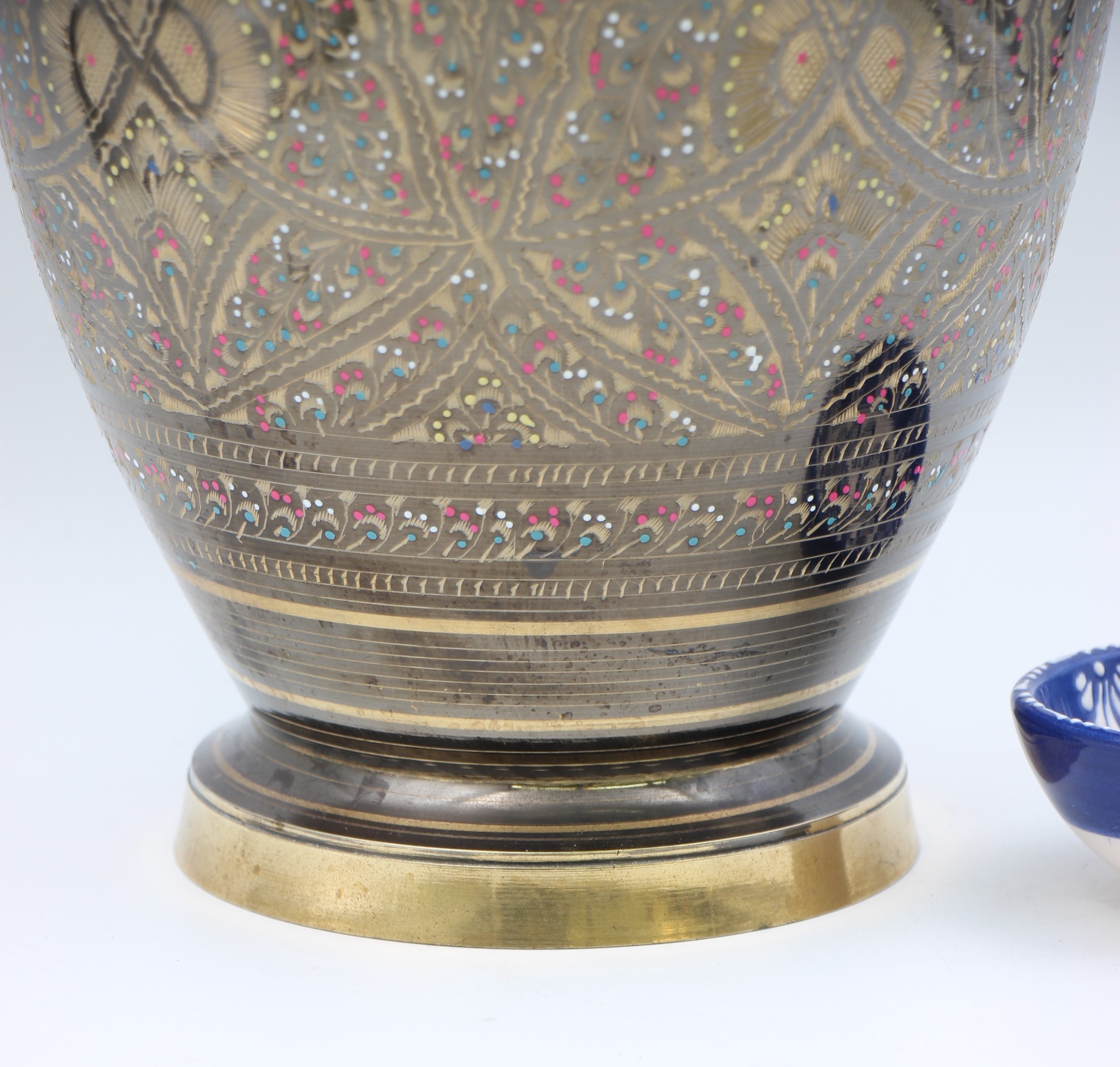Brass Handcrafted Etched Painted Chinese Jar Vase 4
