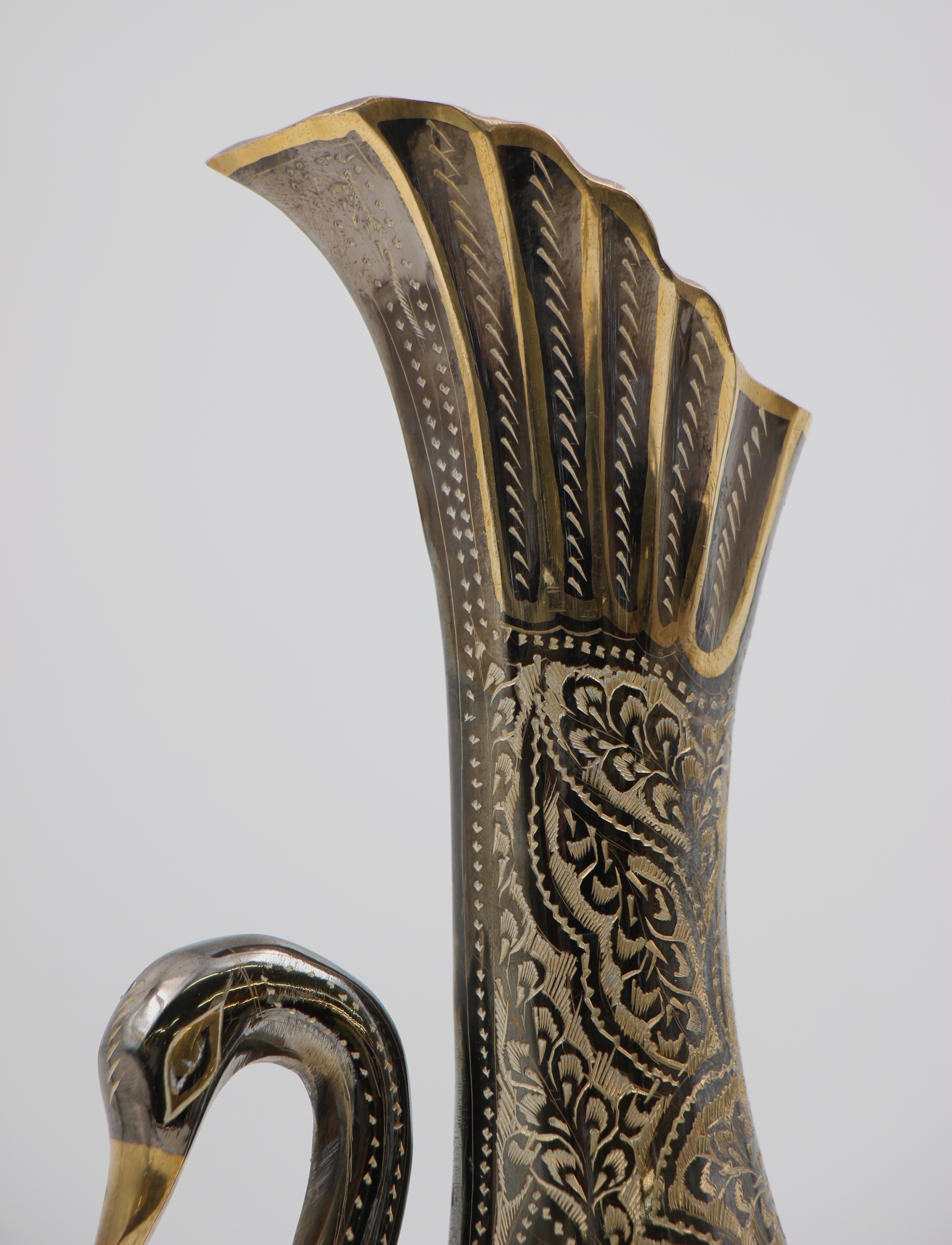 Brass Handcrafted Swan Vase 30 cm 4