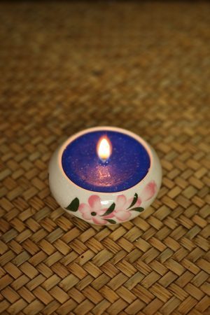 Circle Shaped Tea Candle Holder With ScentedTea Candle x 10