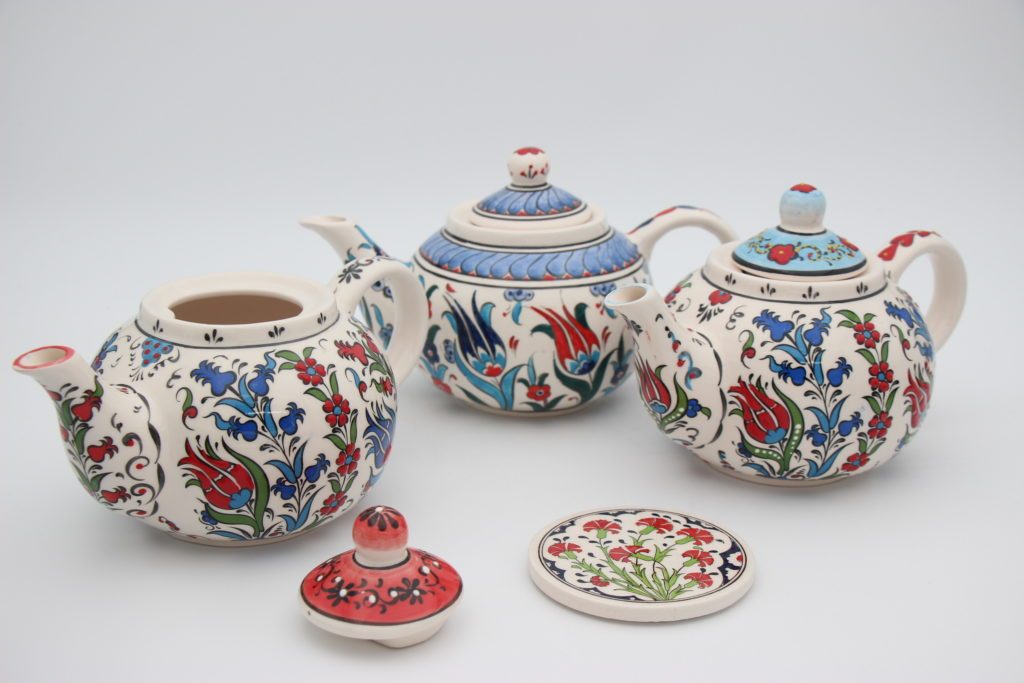Large Hand Crafted Turkish Ceramic Tea Pots In Tulip Nirvana
