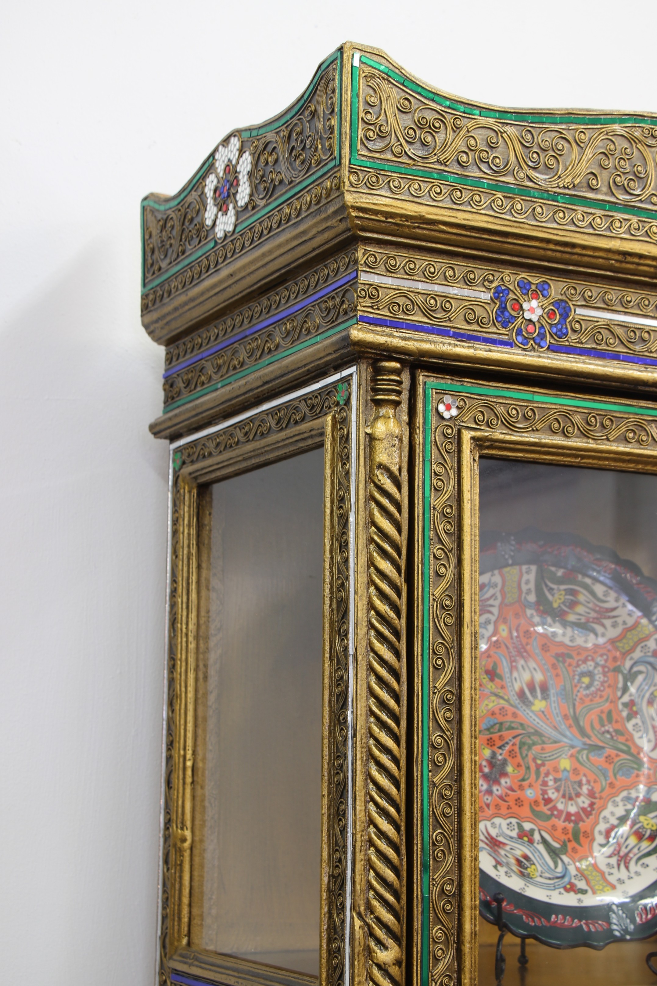 Ornate Display Cabinet With Glass Panels 6