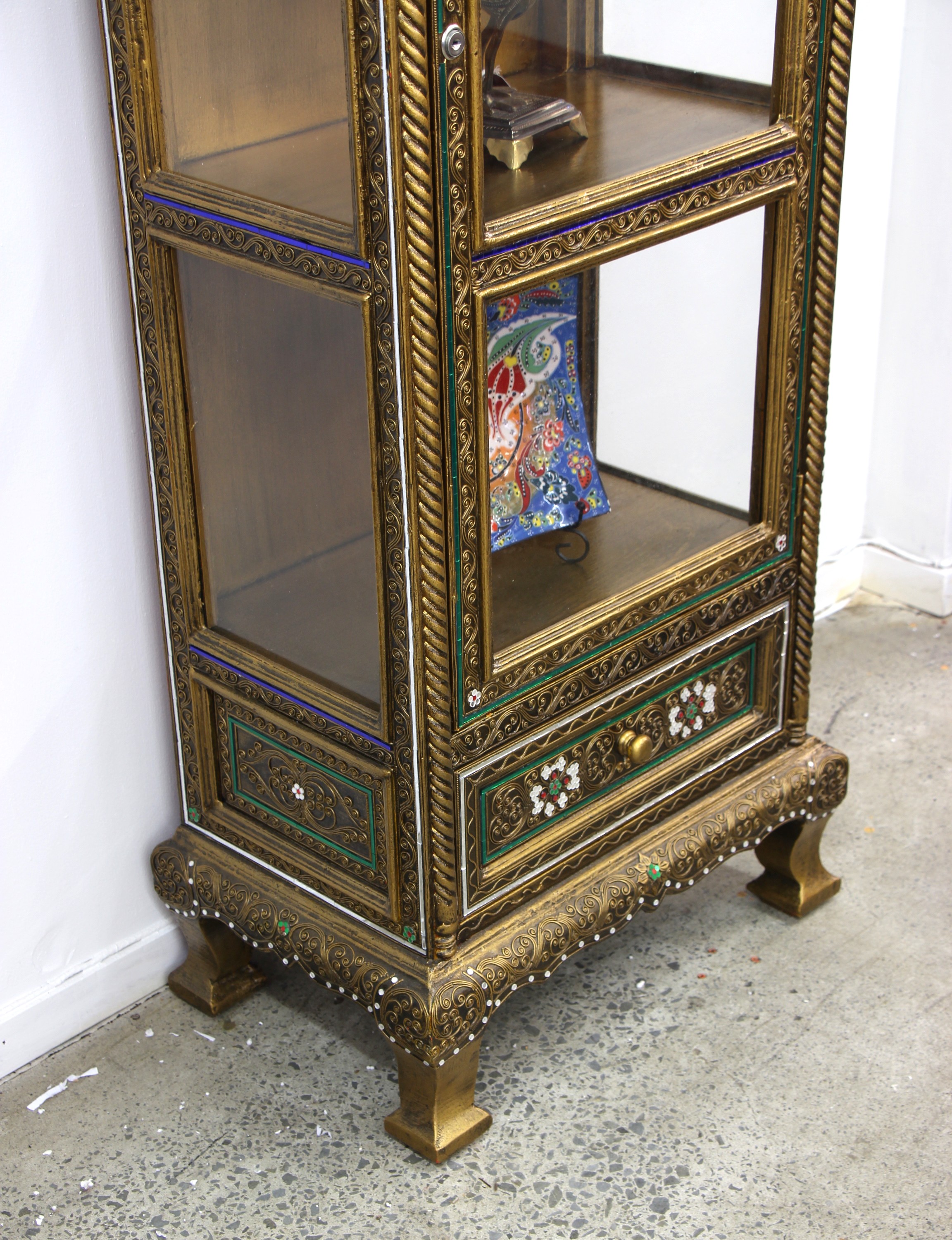 Ornate Display Cabinet With Glass Panels 7