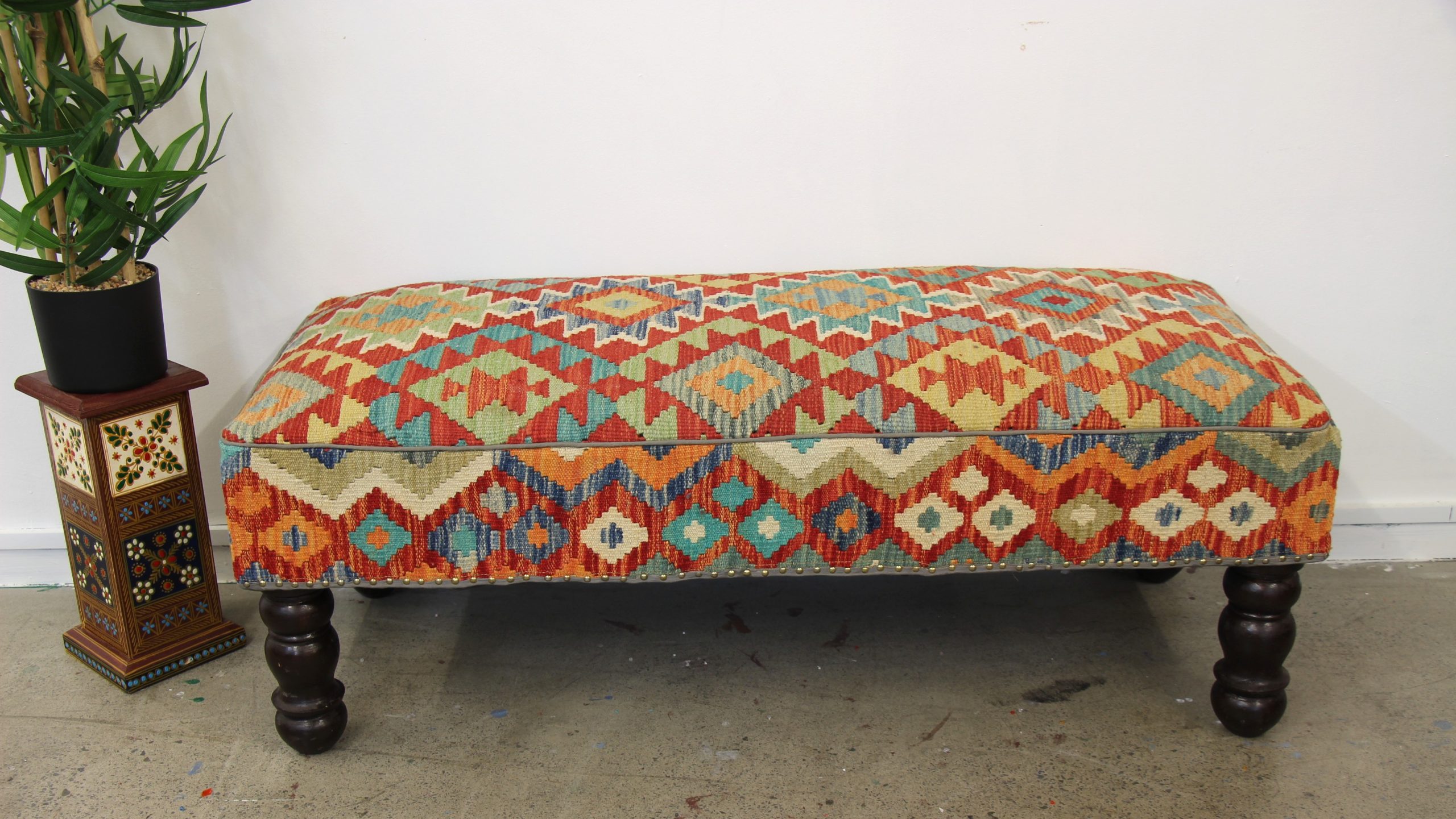 kf14C bench seat 1