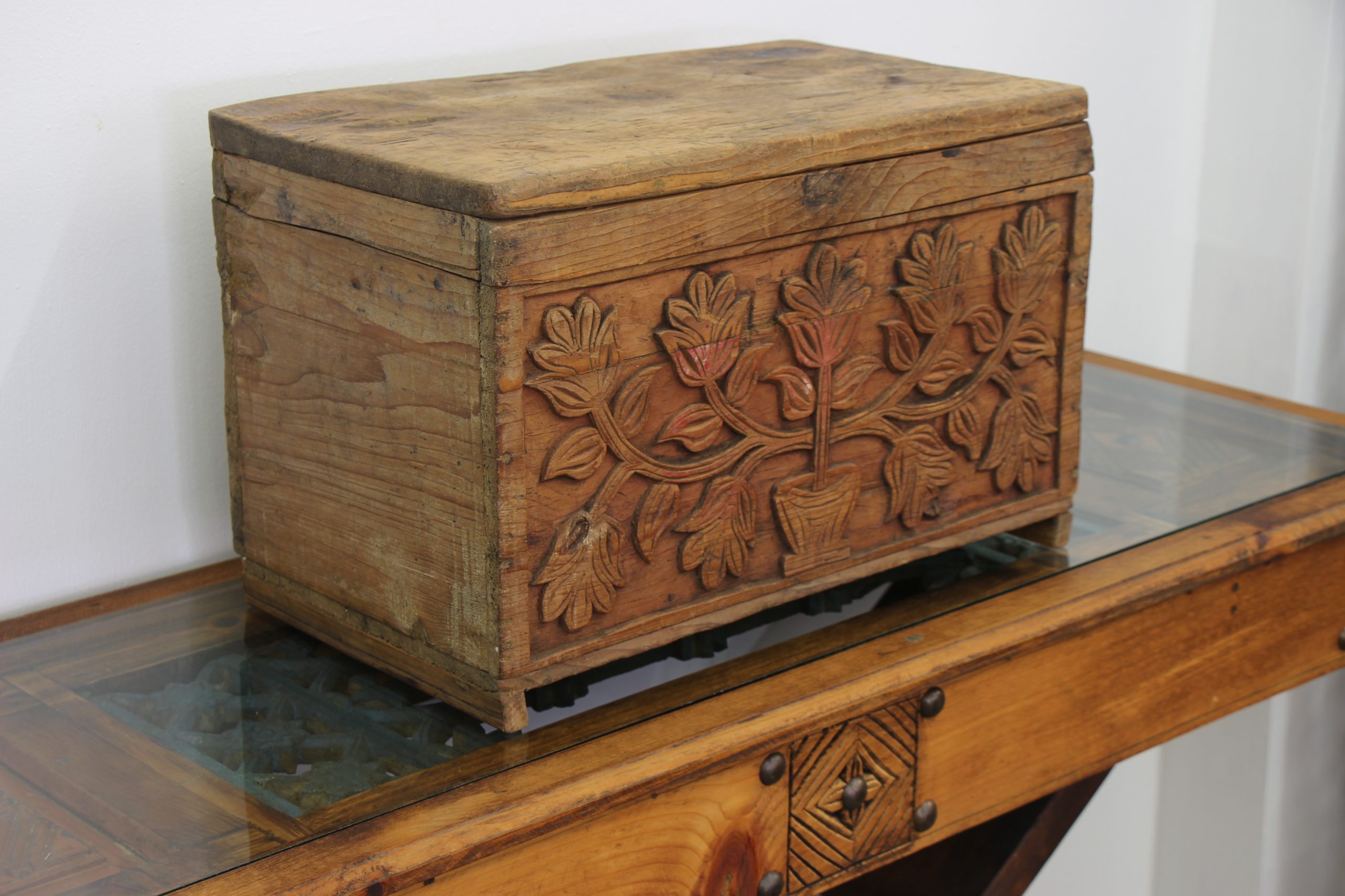 small antique flower chest 2