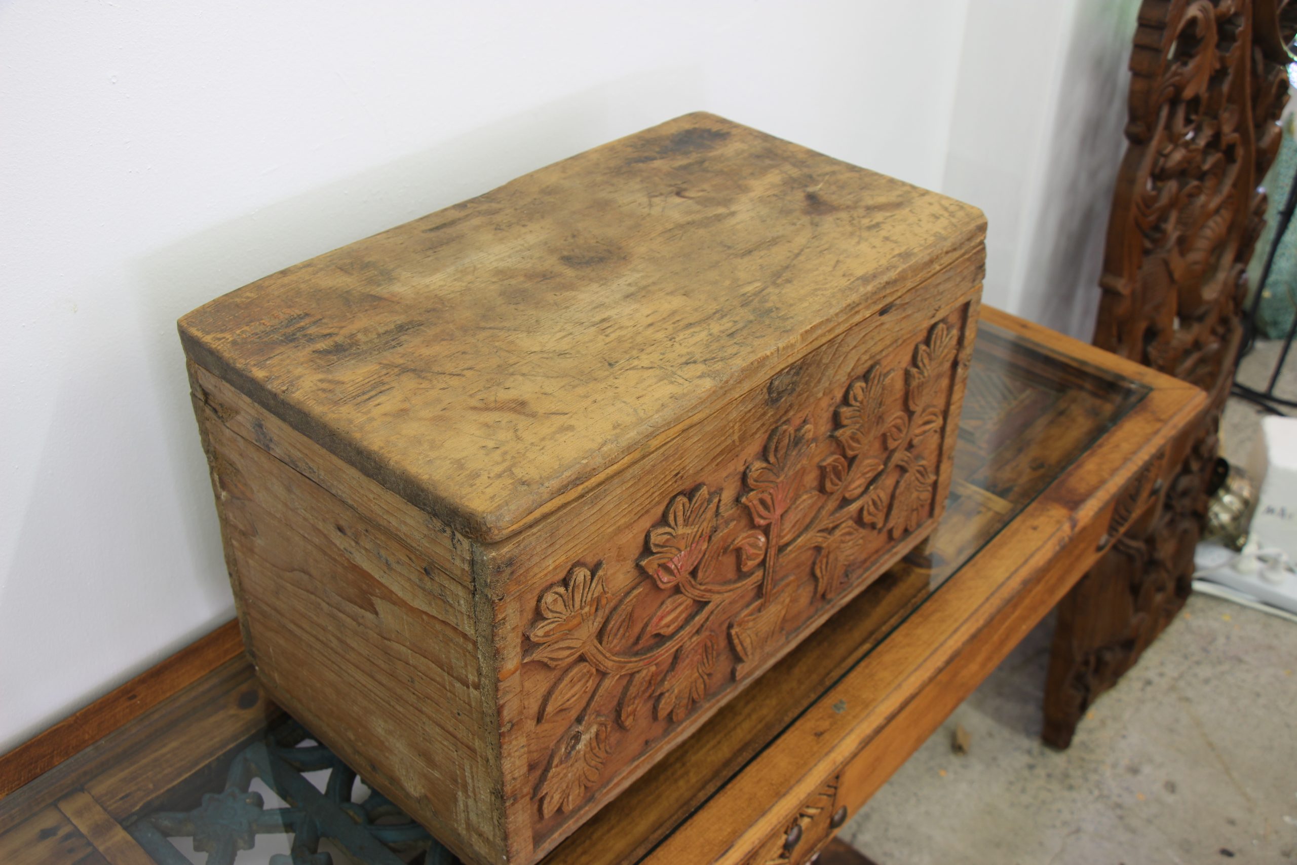 small antique flower chest 3
