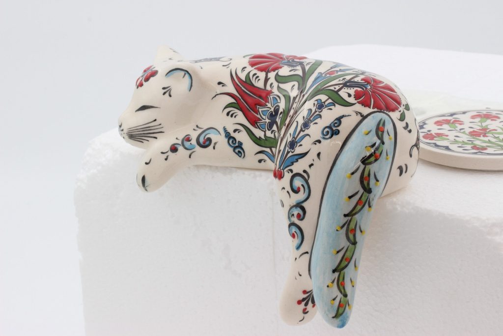 Hand Painted Turkish Large Ceramic Cats In Tulip Design - Nirvana